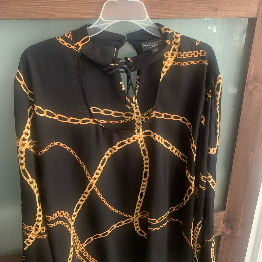 Bold Elements Black and Gold Chain Print Split Sleeve Blouse- 3X- NNT